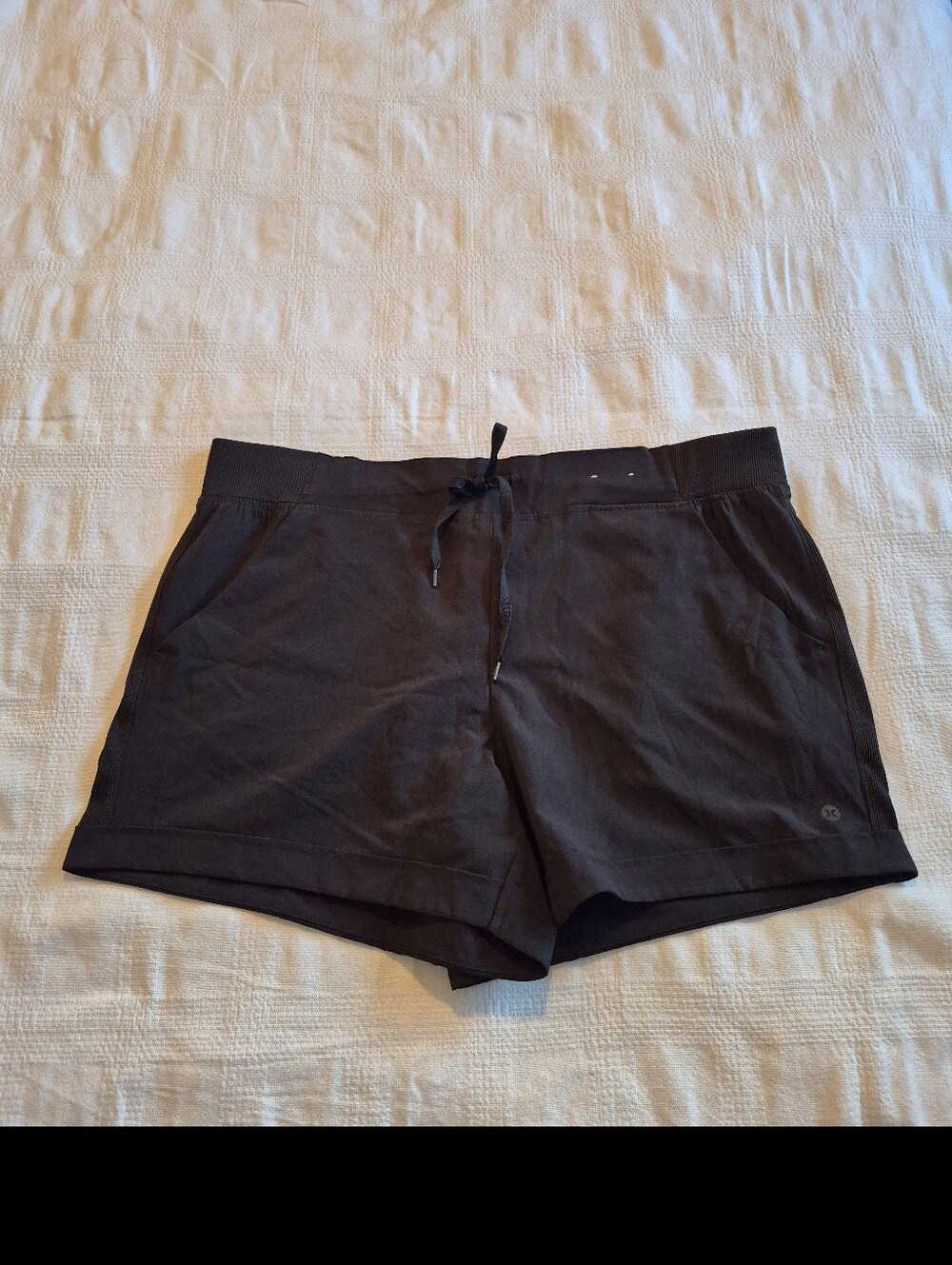 RBX Active women's XL activewear shorts, ribbed back waist & drawstring EUC